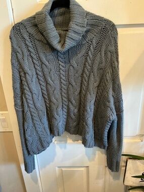 Love Tree cowl neck pullover sweater!  Size large